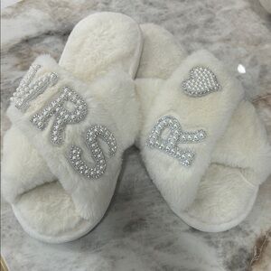 Fuzzy White Slippers with Rhinestone Accents